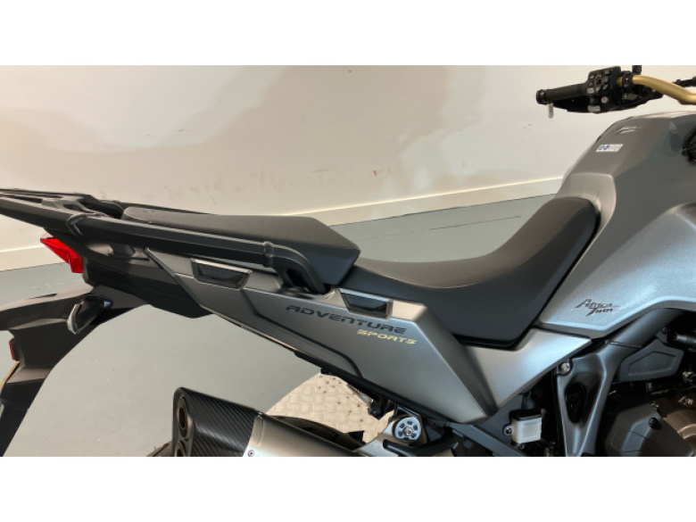 25MY Honda Africa Twin CRF1100 Adventure Sports Electric Suspension DCT Automatic